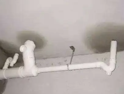 新县卫生间测漏水的几种情景